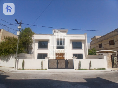 VIP House image 1