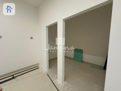 Corner House Image 6