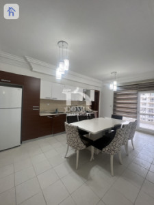 شوقەیەکی فراوانی ٣ ژووری نوستن لە ئیمپایەر ڕۆیاڵ وێنە 3