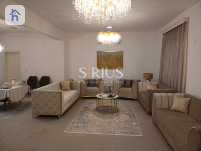Charming House with 4 Bedrooms in Italian Style image 2