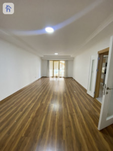 Spacious apartment in Roya Tower Resim 4