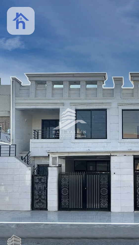 Cozy Family House in Karezan