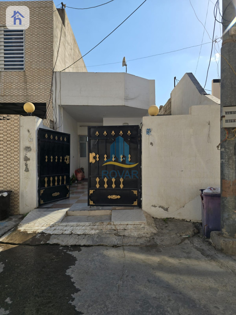 One Flooe House In Shaweys