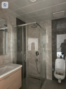Centrally Located Apartment image 9