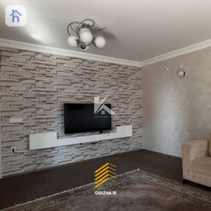 Modern Apartment image 2
