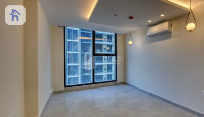 One-Bedroom Apartment in Mini Slava Image 3