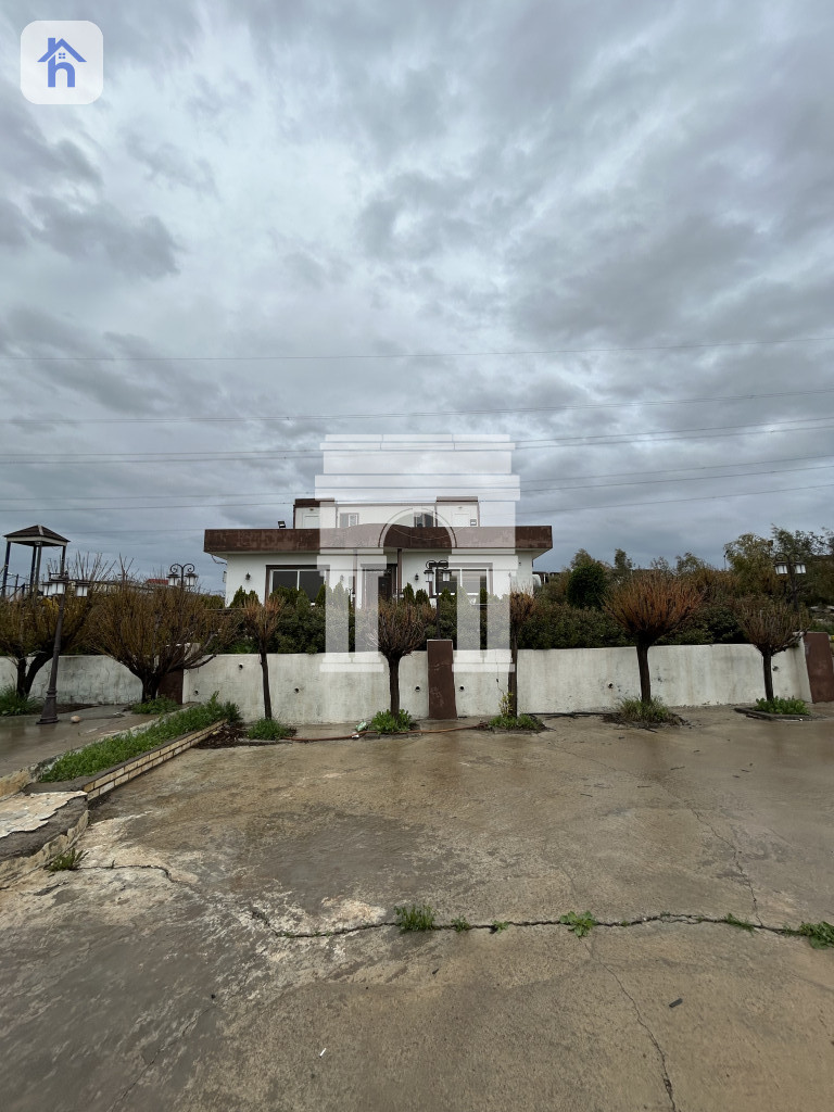 Charming Farmhouse in Peaceful Area