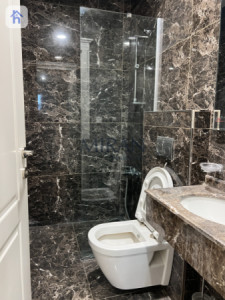 Luxurious Apartment in MNW Towers image 8