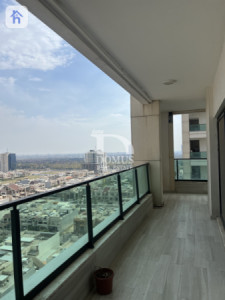 Modern Two-Bedroom Apartment in Prime Location image 7