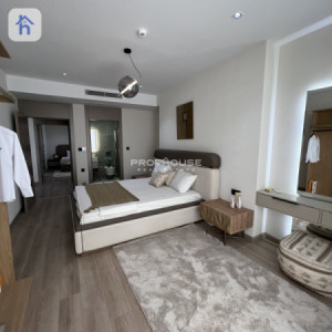 Elegant 2BR Apartment with City Views image 4