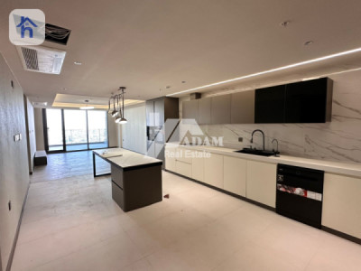 Apartment in Cash Image 3