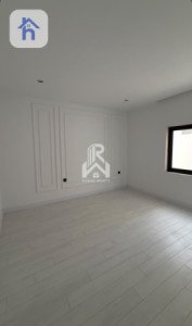 Modern House image 6