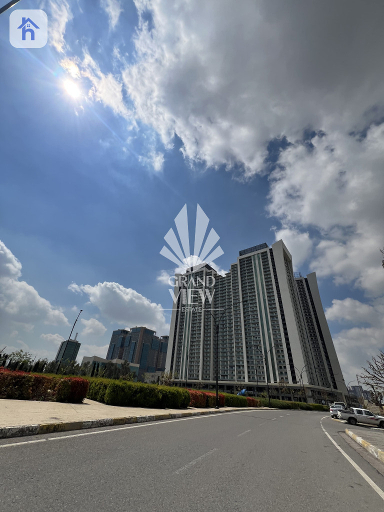 شقة واسعة بتصميم عصري صورة 17