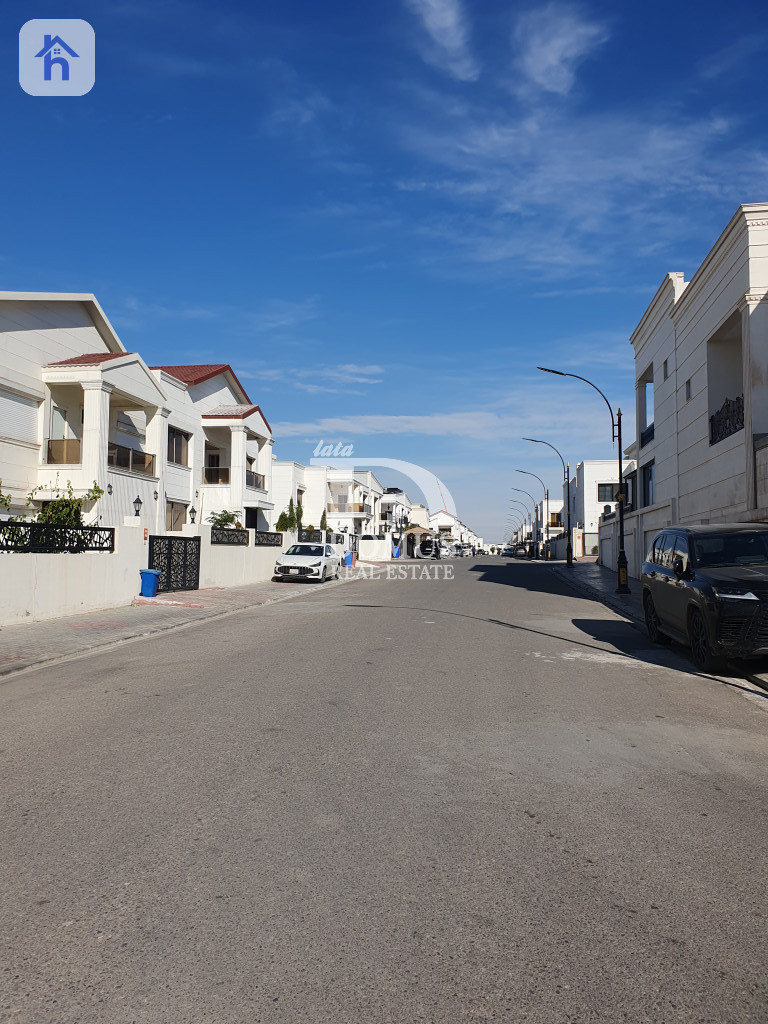 4-Bedroom House for Rent in Aram Village Resim 17