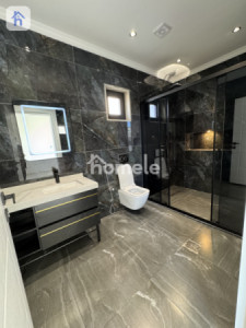 Two floor House with Five Bedrooms Image 12