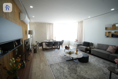Luxurious Apartment with 3 Bedrooms image 2