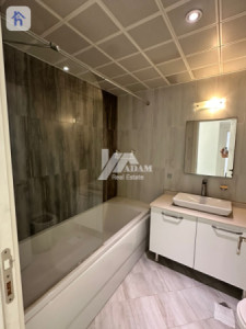 Elegant 1-Bedroom Apartment for Rent Resim 5