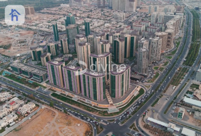 Modern 2 Bedroom Apartment in Empire Square image 1