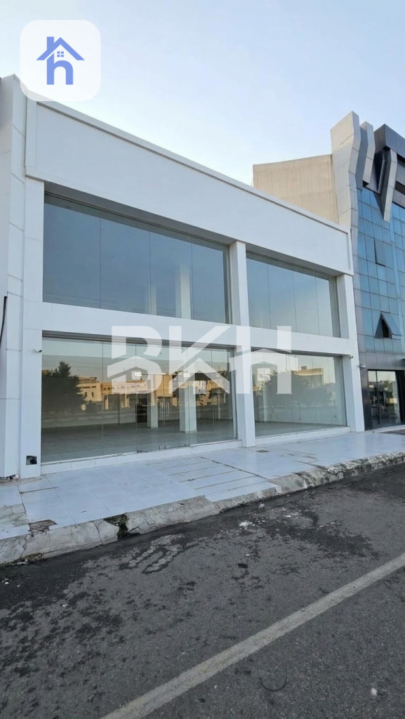 Prime Location Commercial Space for Rent