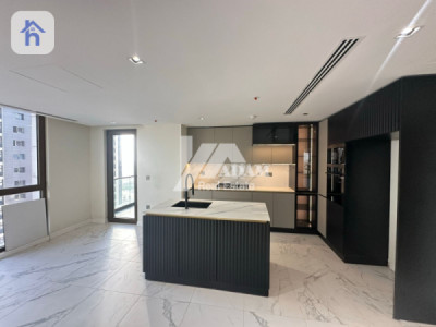 Modern 4 Bedroom Apartment, Spacious Living image 16