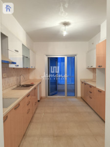 Spacious 2-Bedroom Apartment with Stunning Views image 2
