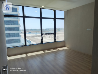 Stylish 2-Bedroom Apartment Image 3