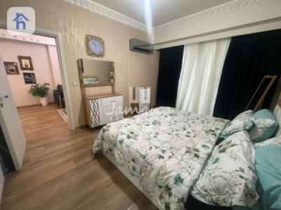 شقة مؤثثة للإيجار صورة 4