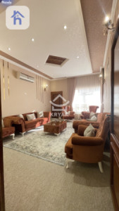 منزل مع 5 غرف نوم صورة 7