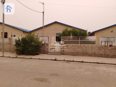 House (200m²) image 1