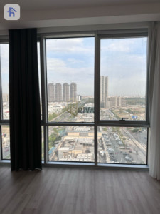 شوقەیەکی مۆدێرن لە ئیمپایەر سکوێر وێنە 21