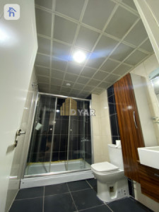 Spacious Apartment with 3 Bedrooms Image 5