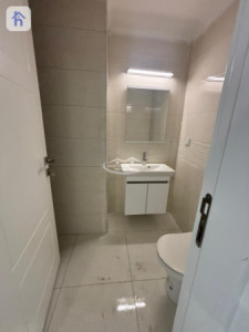2 Bedroom Apartment with Airport View image 11