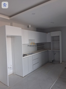 Modern Apartment with 3 Bedrooms image 3