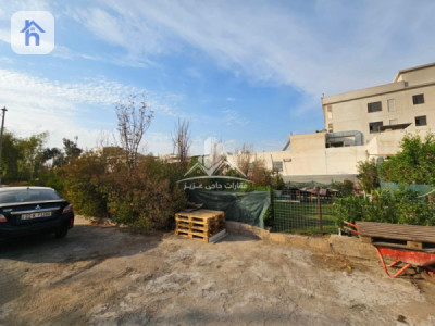 House Opposite Garden Image 4