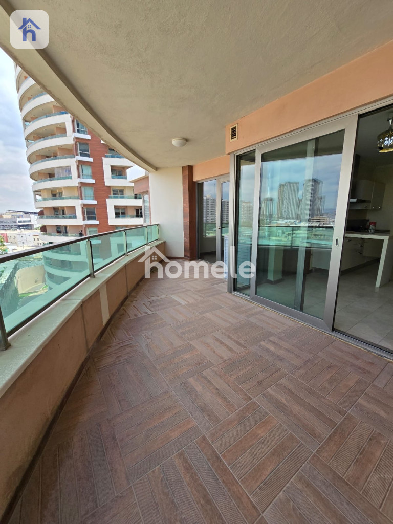 Apartment (183m²)