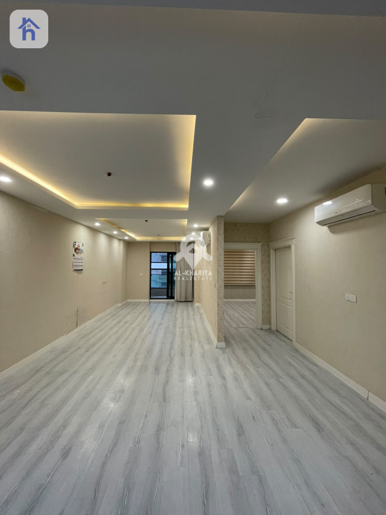 Modern 2 Bedroom Apartment with Great Views
