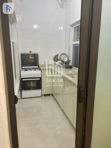 One Floor House image 9