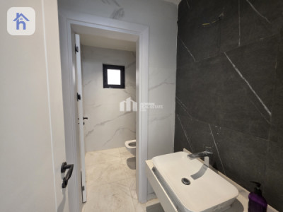 Spacious Family Home in Erbil Resim 23