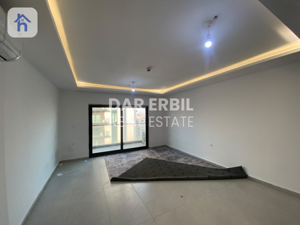 Modern Apartment in Prime Location Image 2