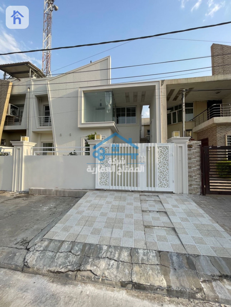 Spacious Family Home in Minara City 1