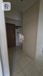 Modern Apartment with 2 Bedrooms image 8