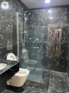 Spacious Apartment in MNW Towers Image 8