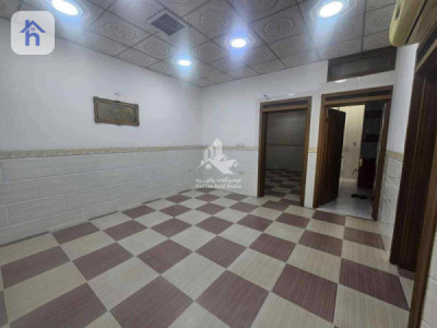 One Floor House image 4