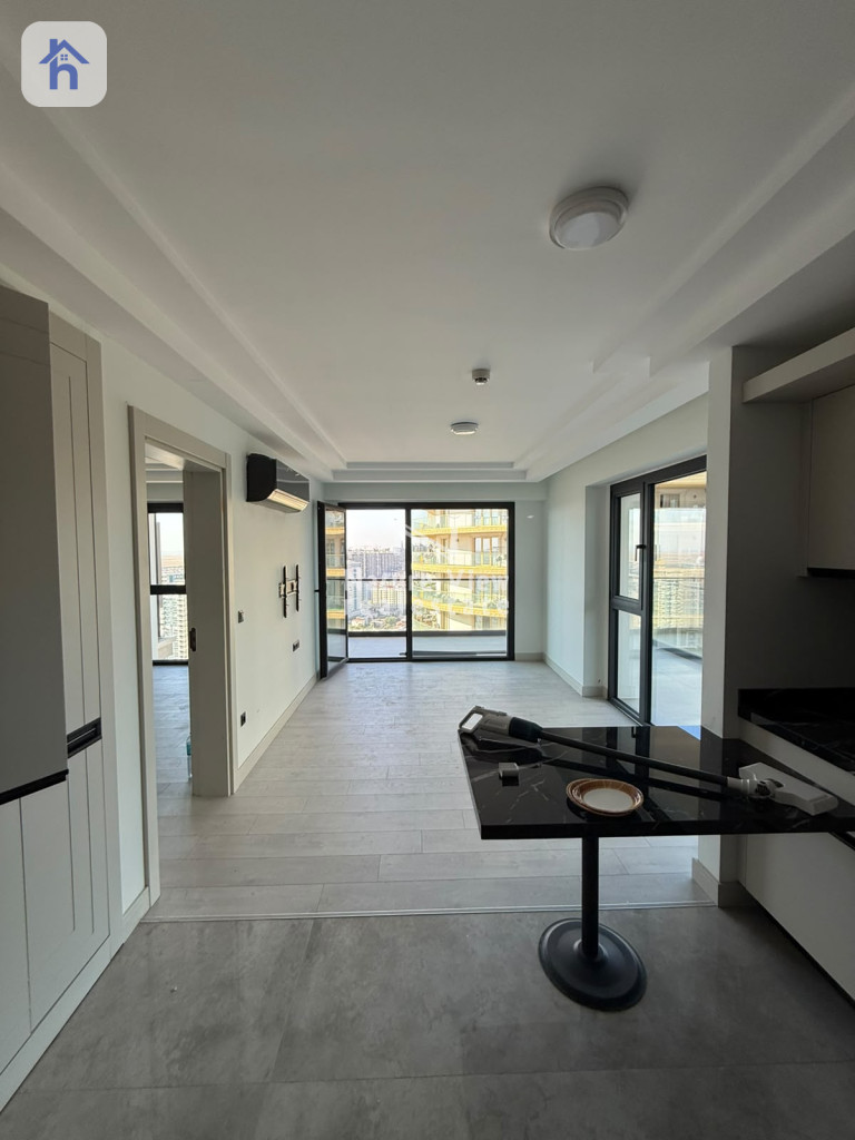 Modern Apartment in Rami Towers — 1
