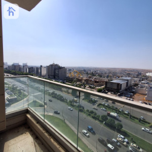 Modern 4 Bedroom Apartment in Empire Square image 1