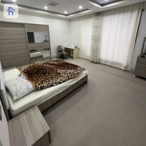 5-Bedroom House For Sale Image 12