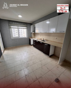 Spacious 3 Bedroom Apartment image 1