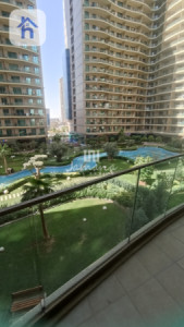 Spacious 2-Bedroom Apartment Resim 9