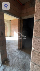 Contemporary Residence in Prime Location Image 6