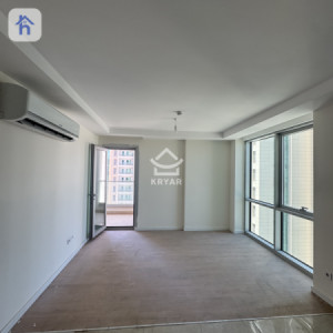 11th Floor Apartment with Stunning Views image 2